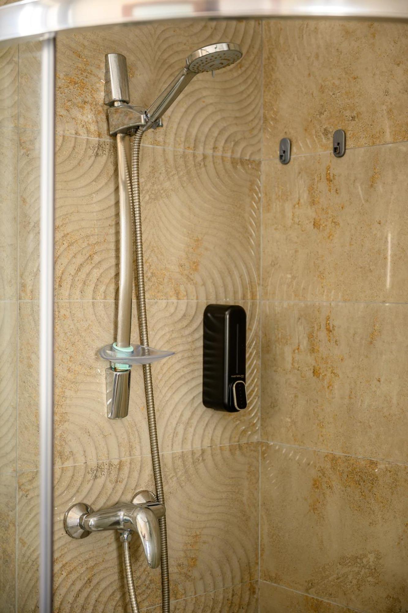 F11 Room 2, Private Room Two Single Beds Shared Bathroom In Shared Flat Msida Zewnętrze zdjęcie